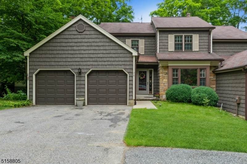 74 Goldfinch Dr - Photo 1