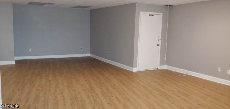 118 Main St - Photo 1