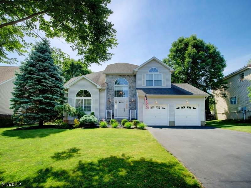 127 Lazarus Dr - Photo 1