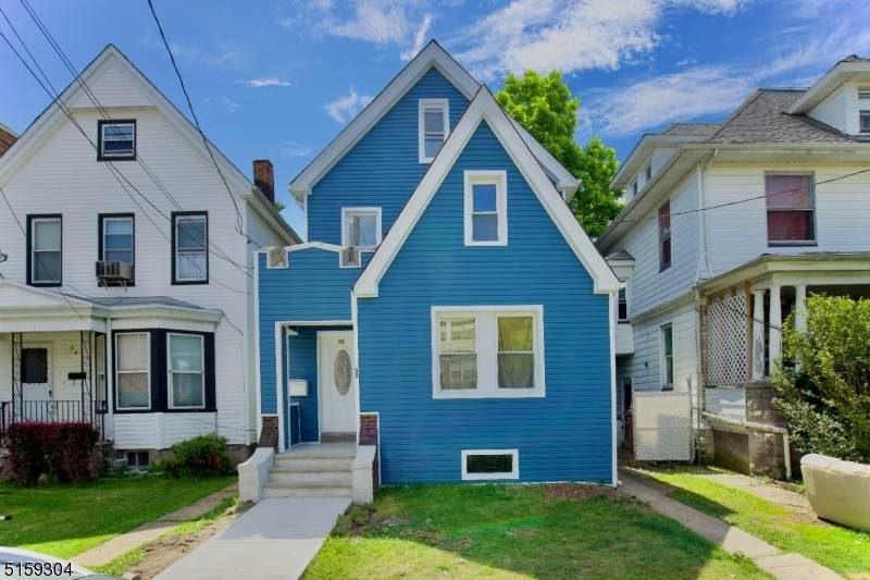 52 Myrtle Ave - Photo 1