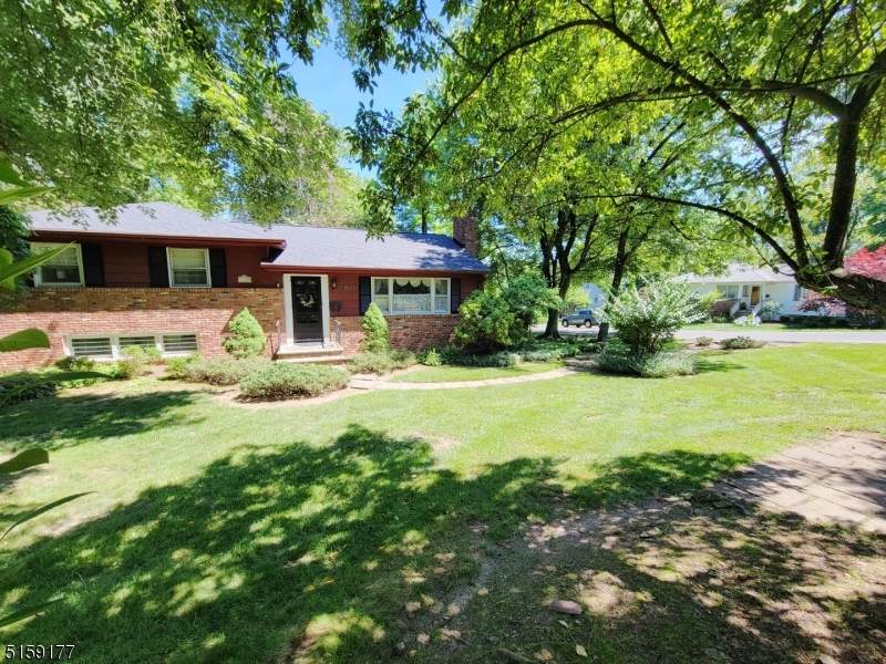 280 Mountain Ave - Photo 1