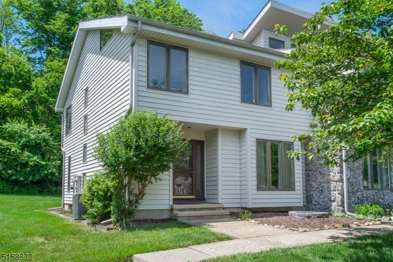 340 Cheyenne Rd - Photo 1