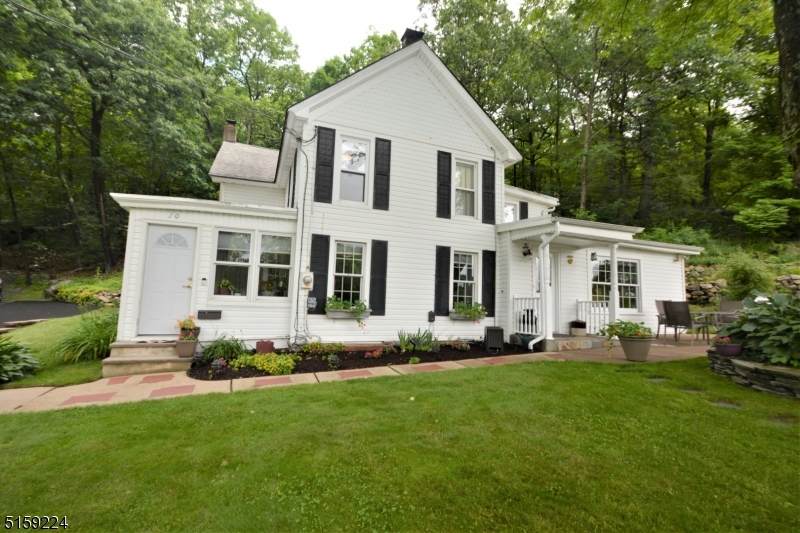 20 Lower Hibernia Rd - Photo 1