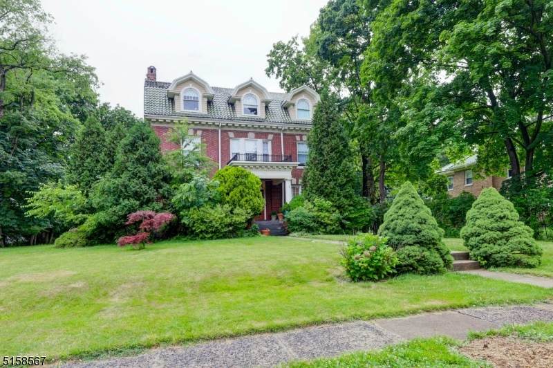 33 Stanley Rd - Photo 1