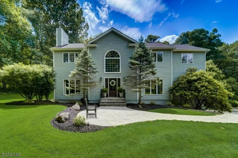 39 N Mount Lebanon Rd - Photo 1