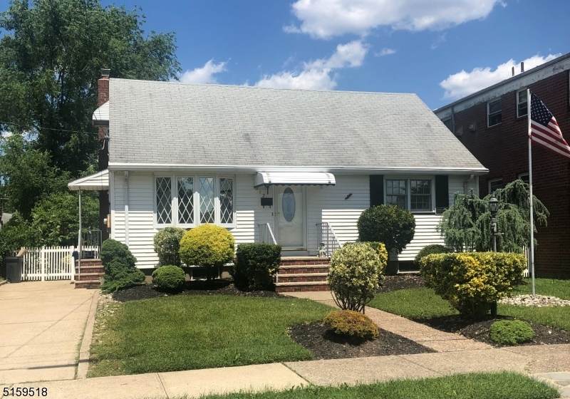 210 Linwood - Photo 1