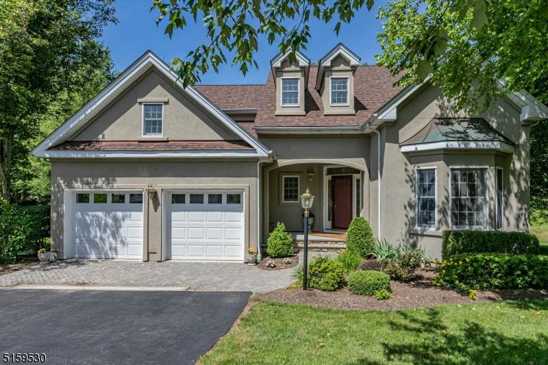 16 Ironwood Rd - Photo 1