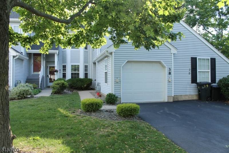 38 Pagoda Ln - Photo 1
