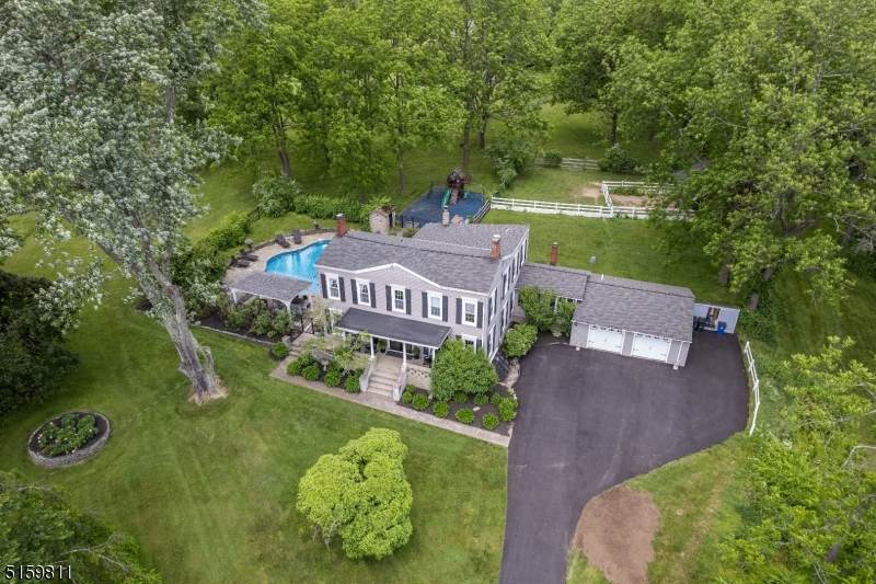 7 Hamilton Rd - Photo 1
