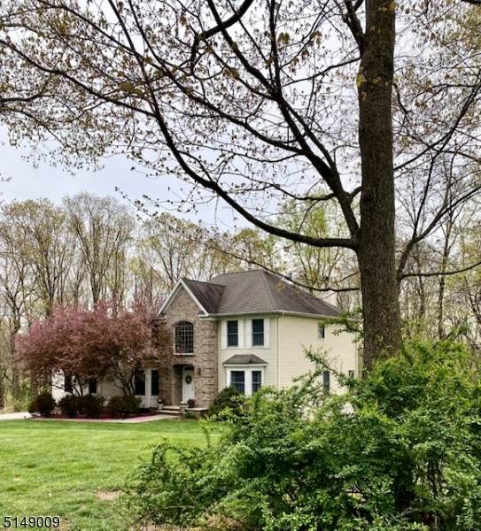 25 Sleepy Hollow Rd - Photo 1