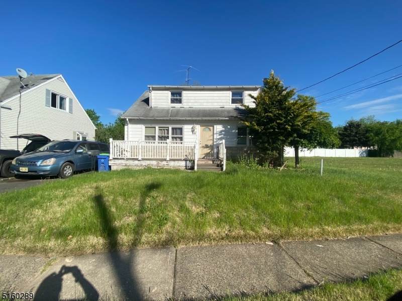614 Boesel Ave - Photo 1