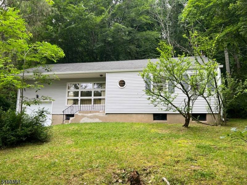 144 Emmans Rd - Photo 1