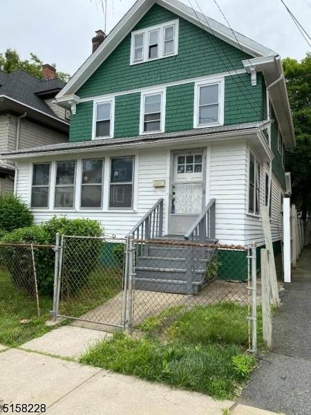 64 Riggs Pl - Photo 1