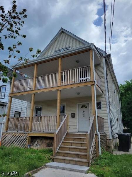 933 W 3Rd St - Photo 1