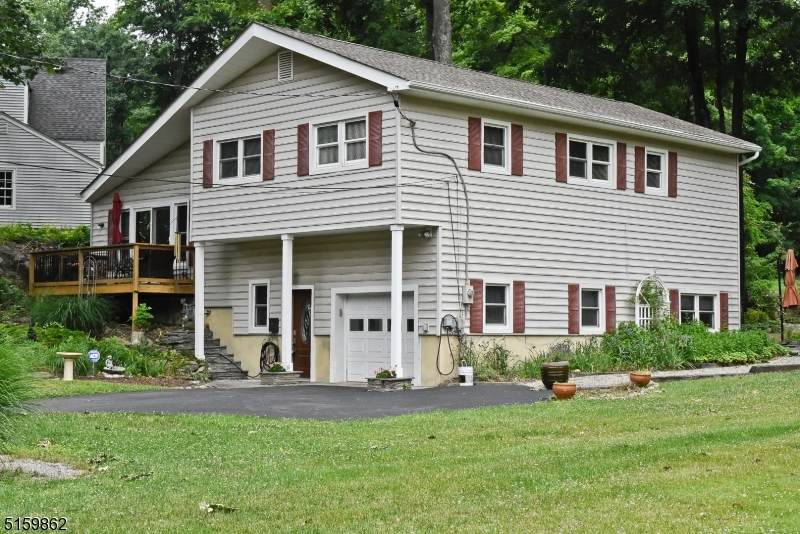 47 N Shore Trl - Photo 1
