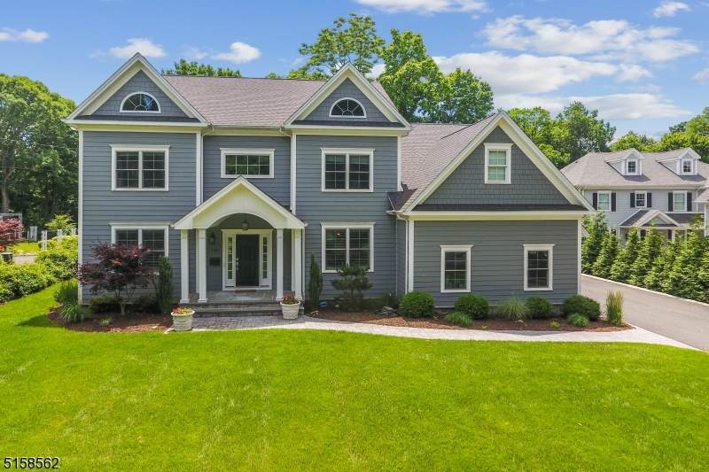 680 Springfield Ave - Photo 1