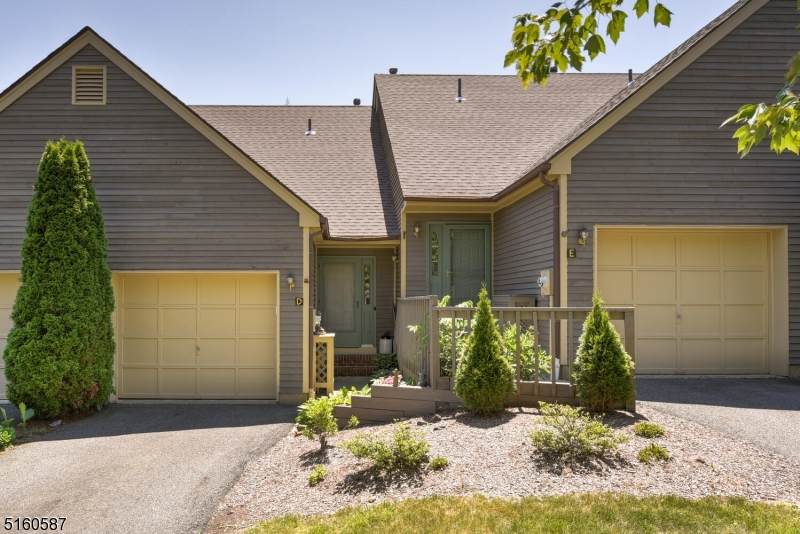 35 Salem Aly - Photo 1