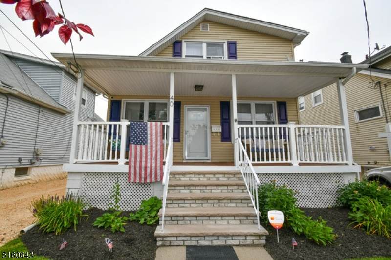 40 Zeliff Ave - Photo 1