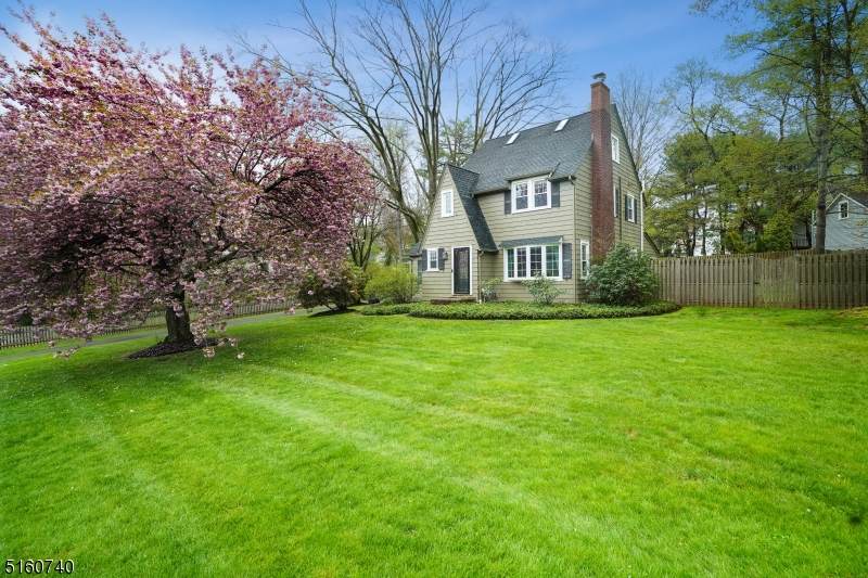 6 Blue Mill Rd - Photo 1
