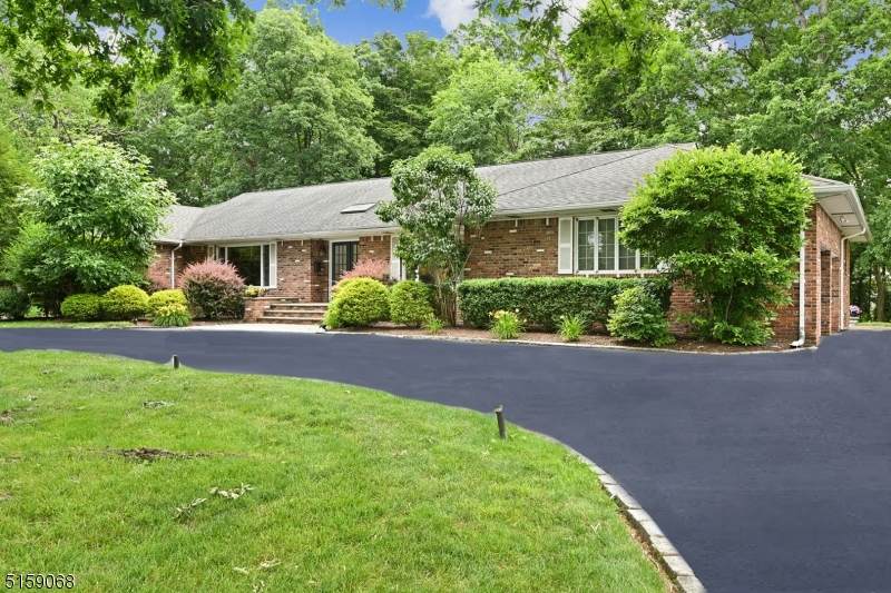 6 Goodhart Dr - Photo 1