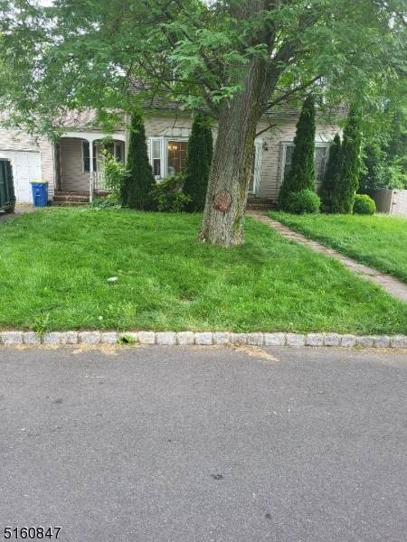 184 Mali Dr - Photo 1