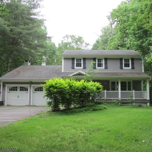 11 Cliffwood Rd - Photo 1