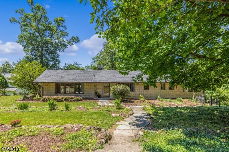 1 Glen Rock Rd - Photo 1