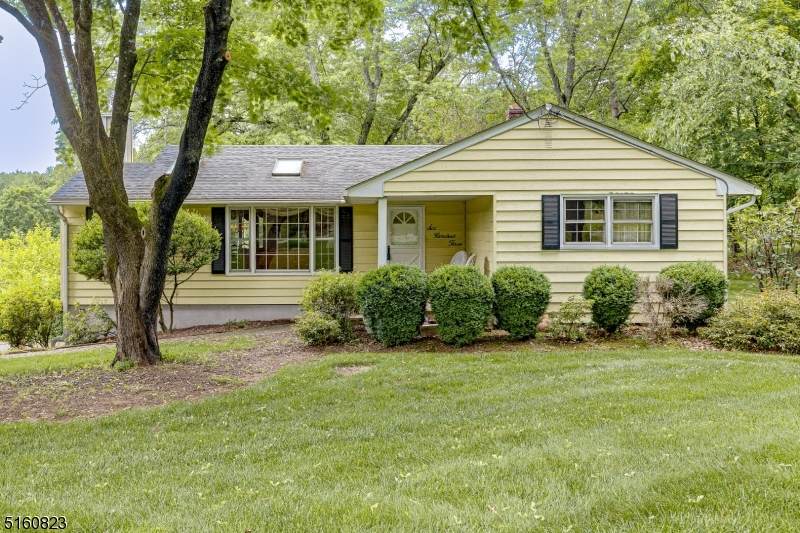 603 Foothill Rd - Photo 1