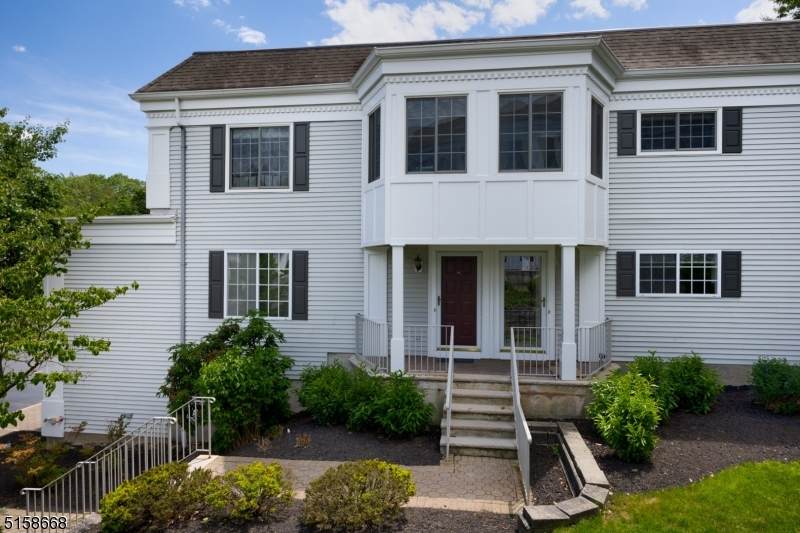 128 Riveredge Dr - Photo 1