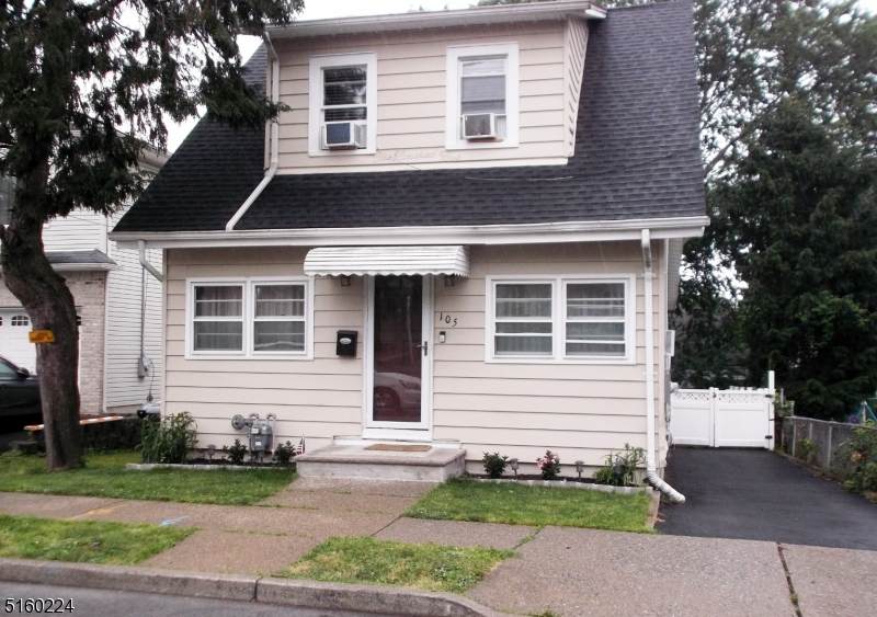 105 Viola Ave - Photo 1