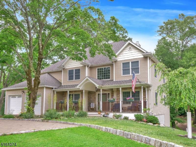 162 Oldham Rd - Photo 1
