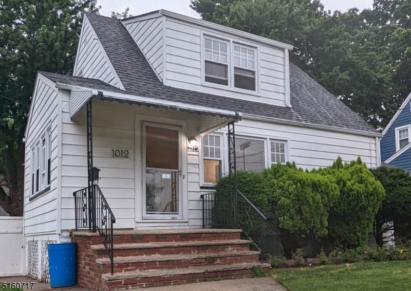 1012 Woodland Ave - Photo 1