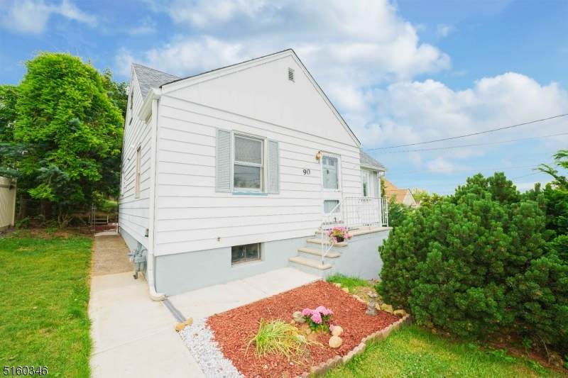 90 Ridgeview Dr - Photo 1
