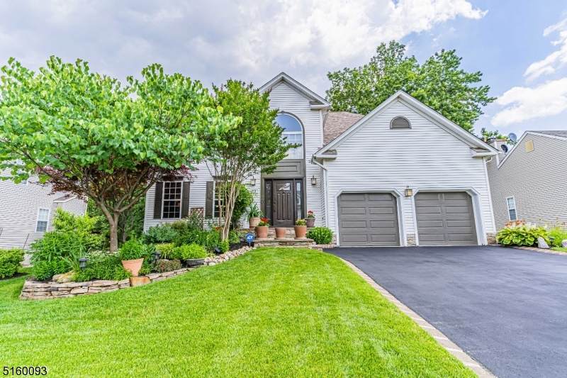 23 Continental Ct - Photo 1