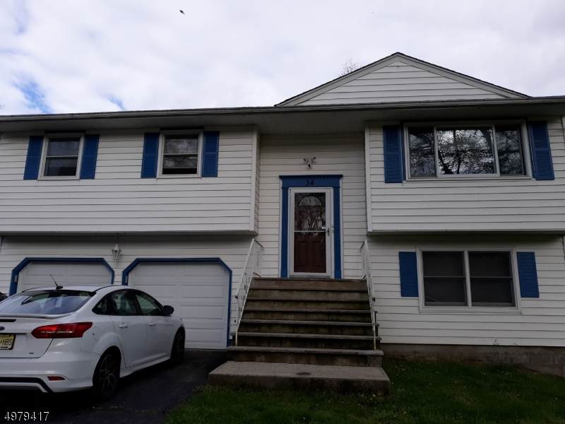 34 Oakwood Ave - Photo 1