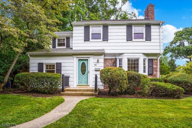 46 Pine Ter - Photo 1