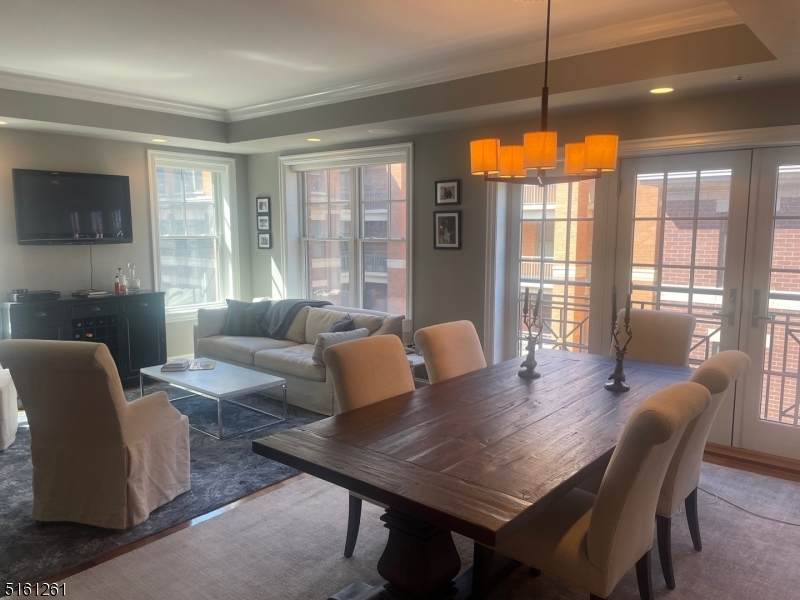 40 W Park Place - Photo 1