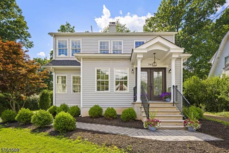 345 Gregory Ave - Photo 1
