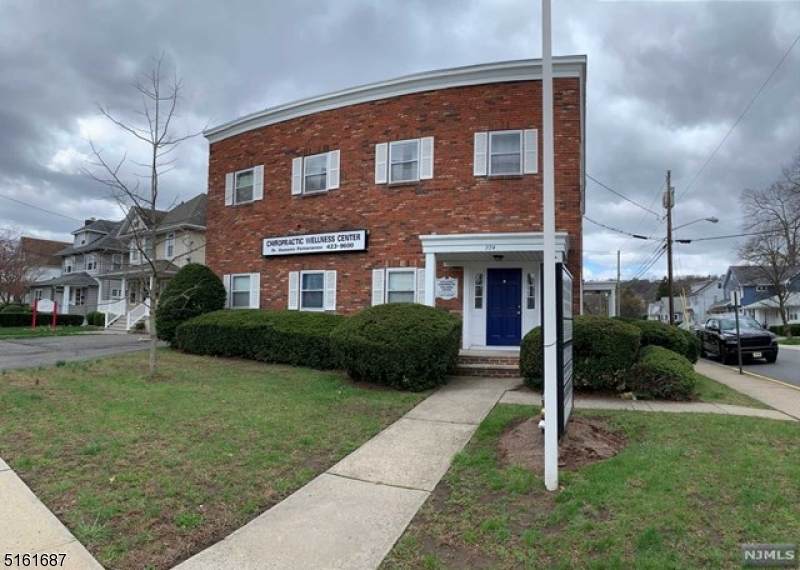 274 Lafayette Ave - Photo 1
