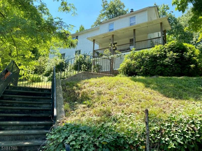 46 Hope Rd - Photo 1