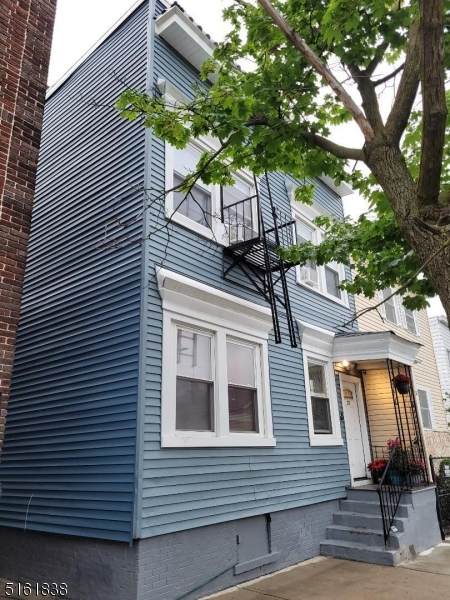 83 Telford St - Photo 1