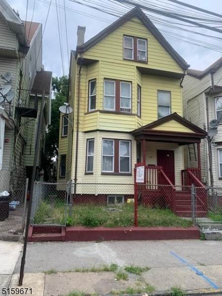 461 Ellison St - Photo 1