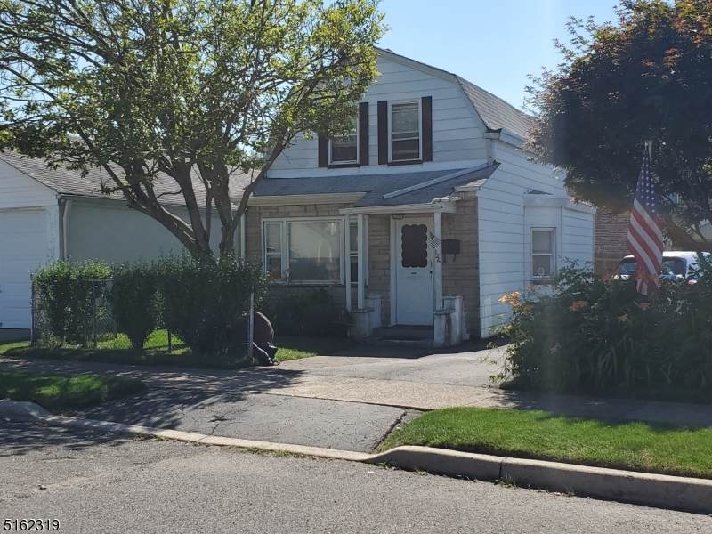 126 4Th Ave - Photo 1