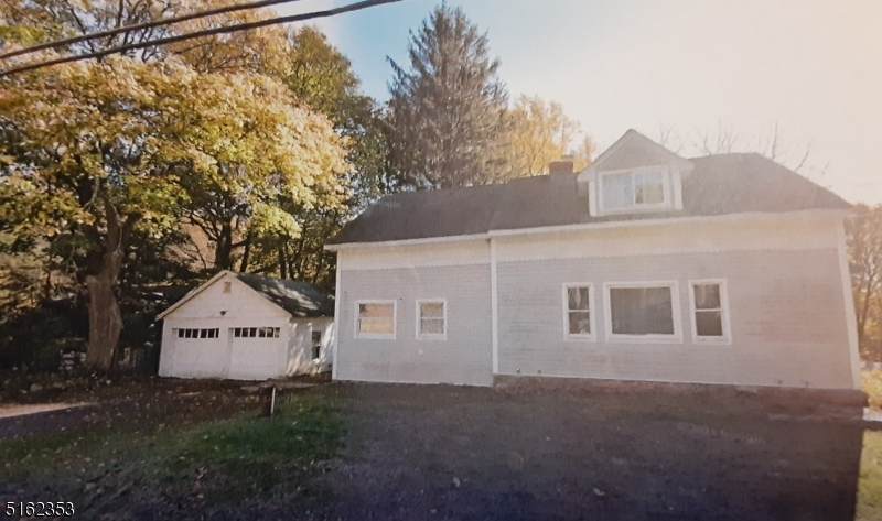 1498 Sussex Tpke - Photo 1