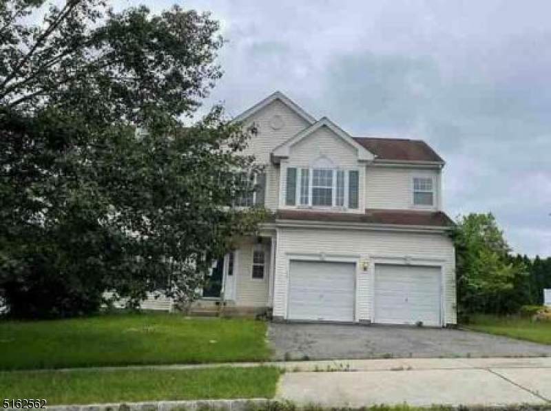 373 Stonehenge Dr - Photo 1