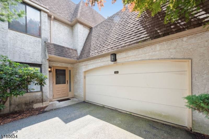114 Park Gate Dr - Photo 1