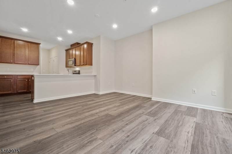 8 Jessica Lane, Unit 12103 - Photo 1
