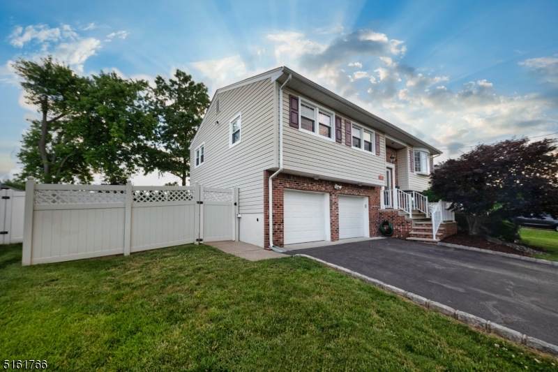 174 Winding Rd - Photo 1