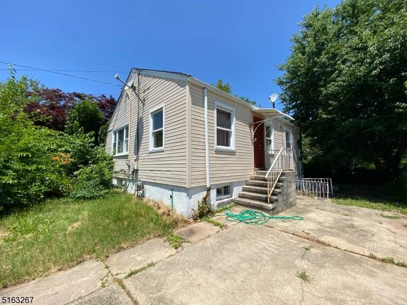 194 Ivy St - Photo 1