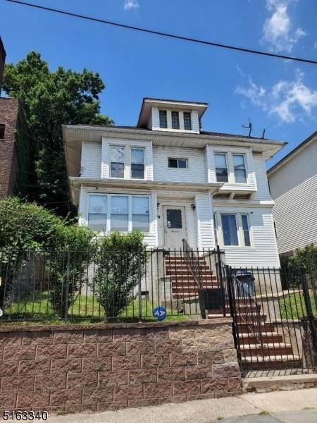 79 Milford Ave - Photo 1